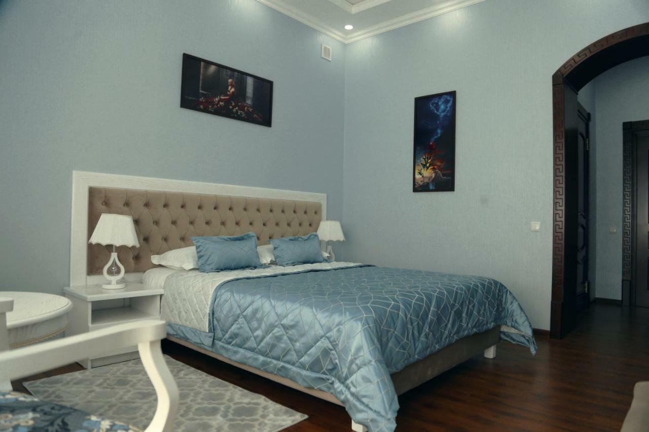 Bravolyuks Hotel Urgench Eksteriør bilde